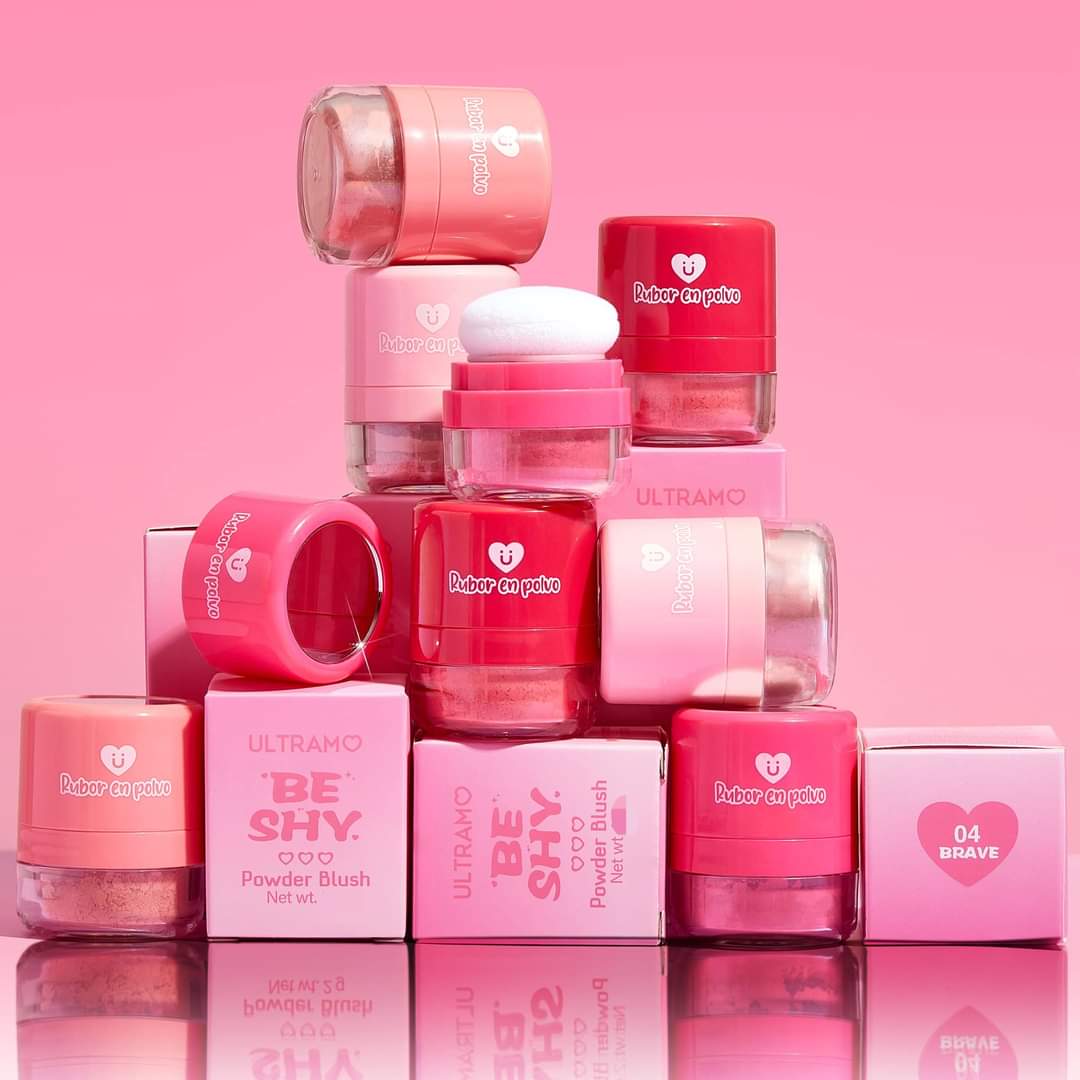 Rubor en polvo con aplicador "Be Shy" ULTRAMO