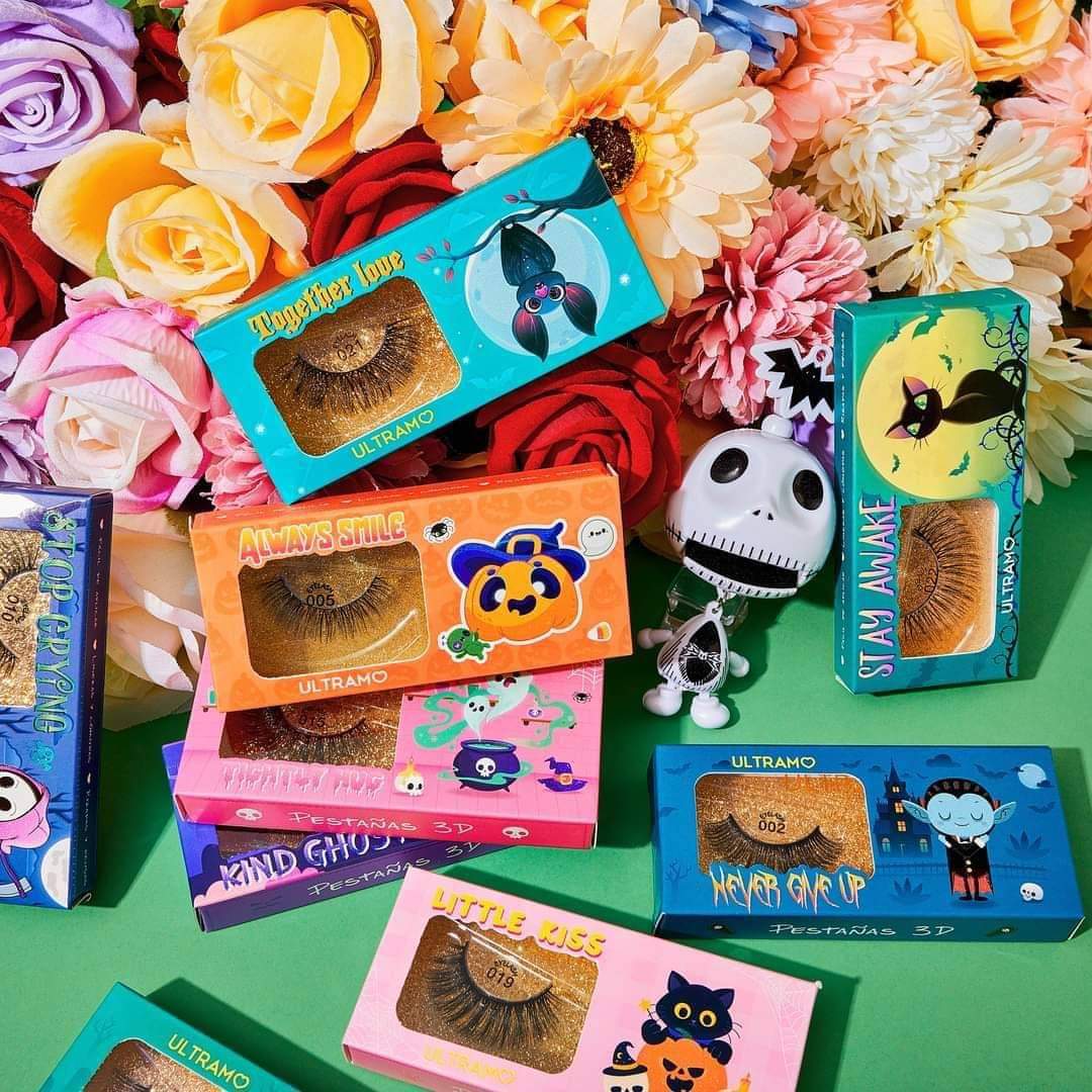 Caja con 10 Pestañas postizas "Kind Ghost" variado ULTRAMO