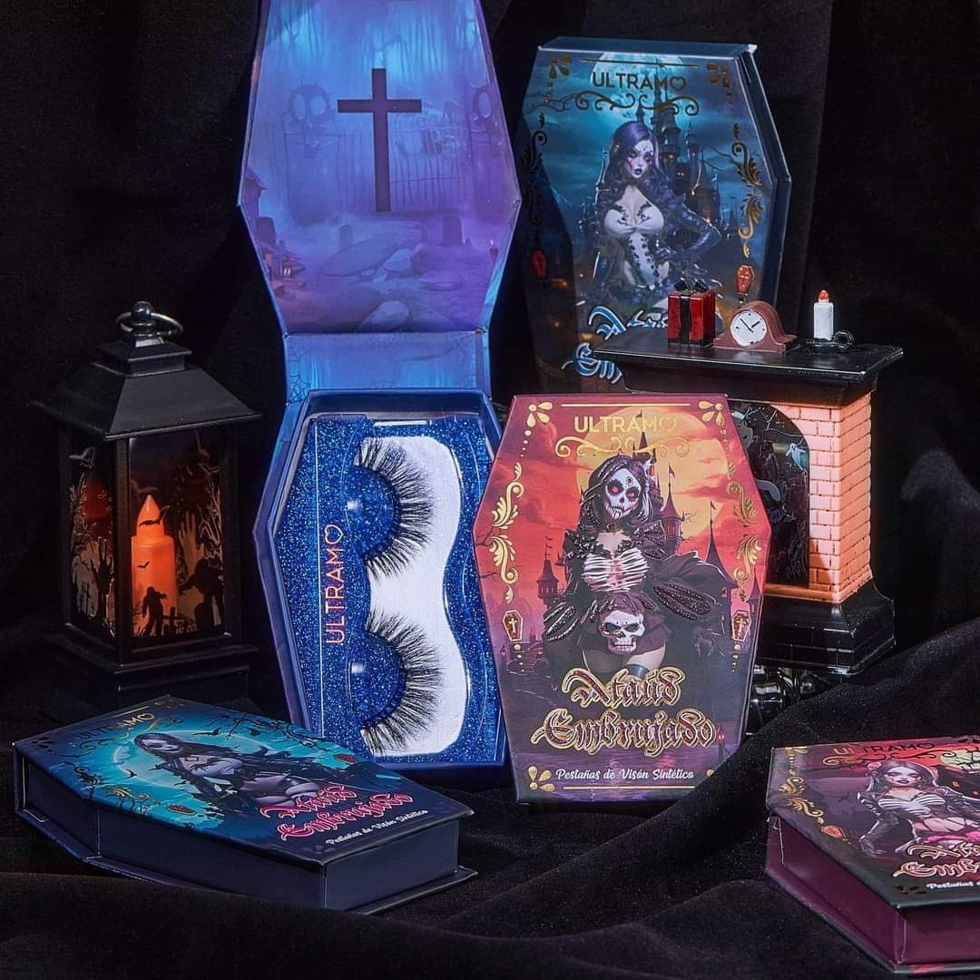 Caja de 6 pares de Pestañas postizas "Ataud Embrujado" variado ULTRAMO