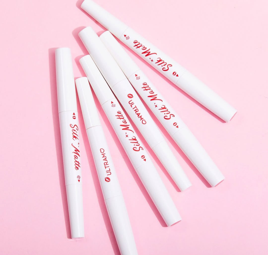 Labial con delineador efecto semi matte ULTRAMO