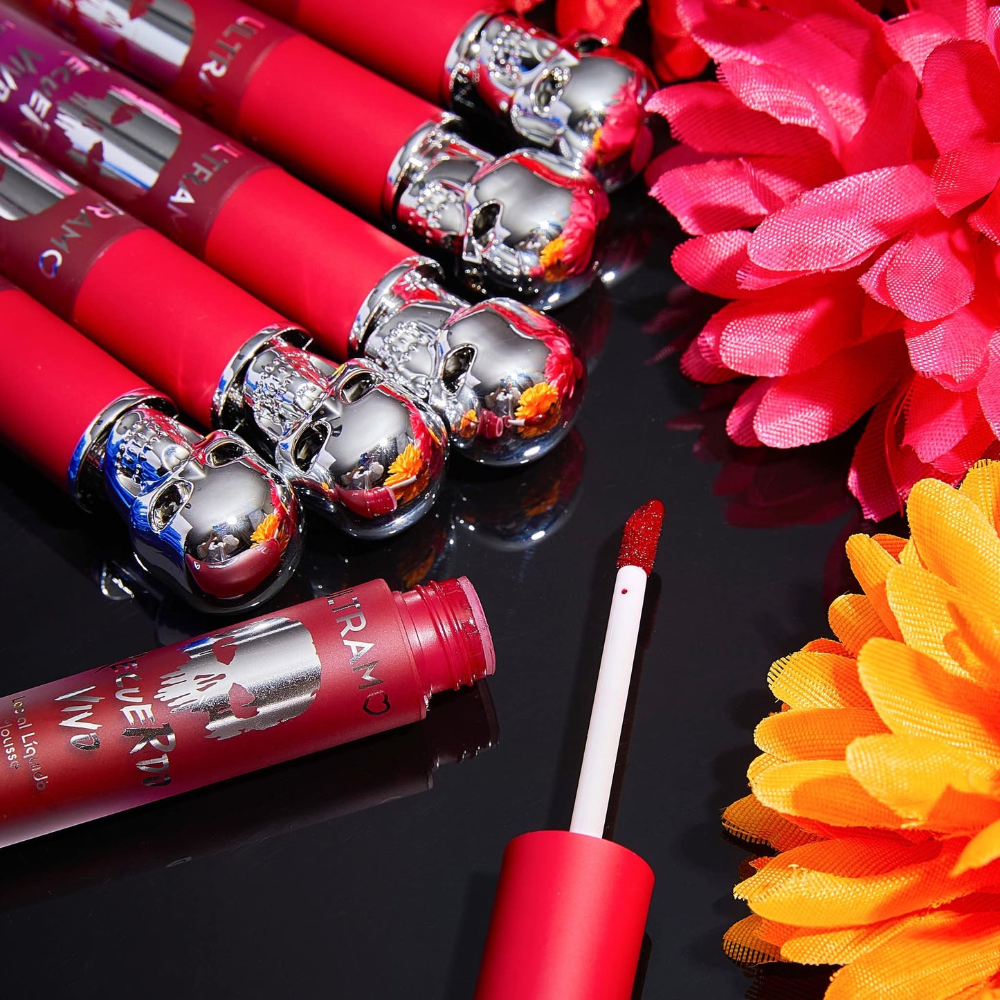 Caja con 12 lipgloss mousse Recuerdo vivo ULTRAMO