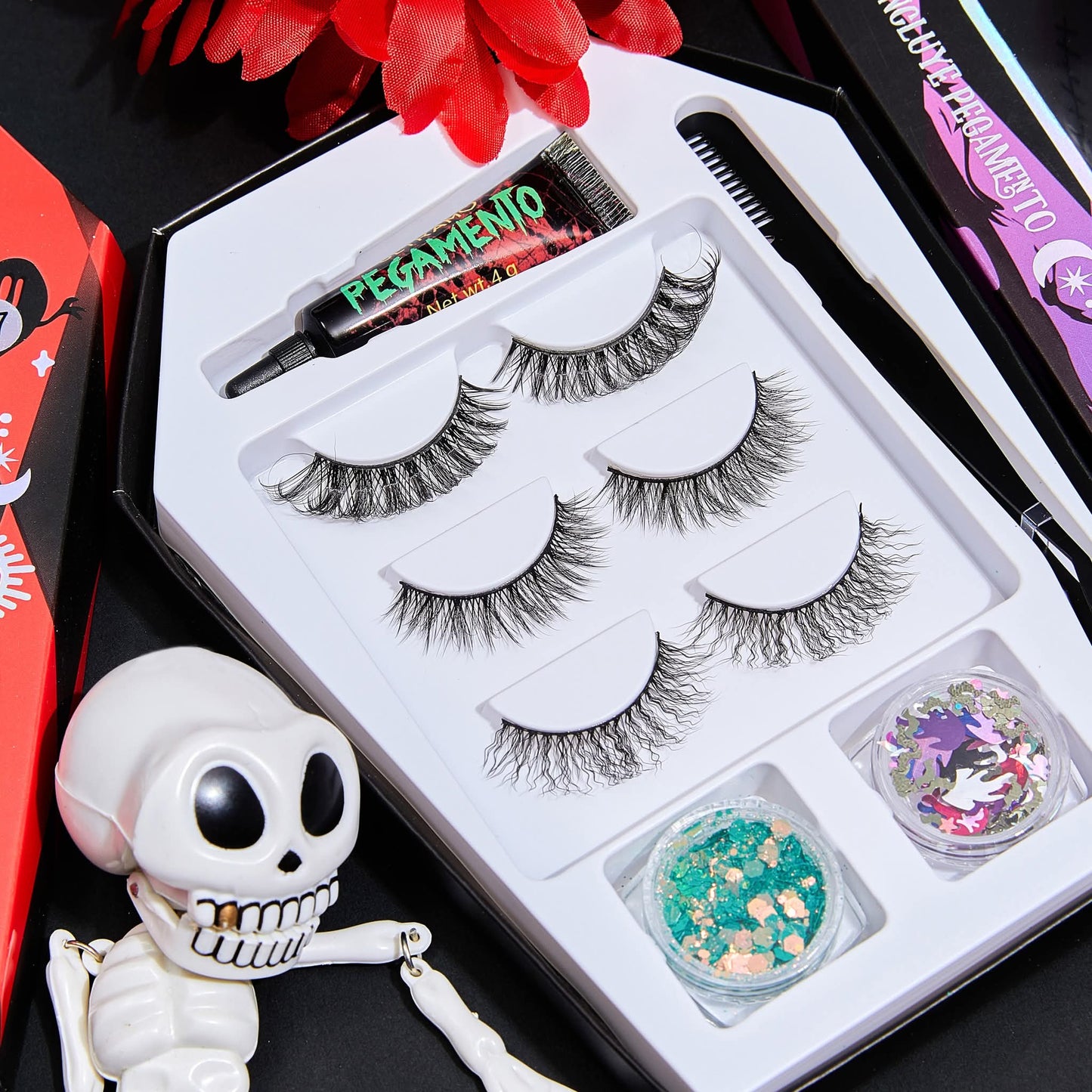 Caja con 6 trios de Pestañas postizas+pegamento+escarcha decorativa ULTRAMO