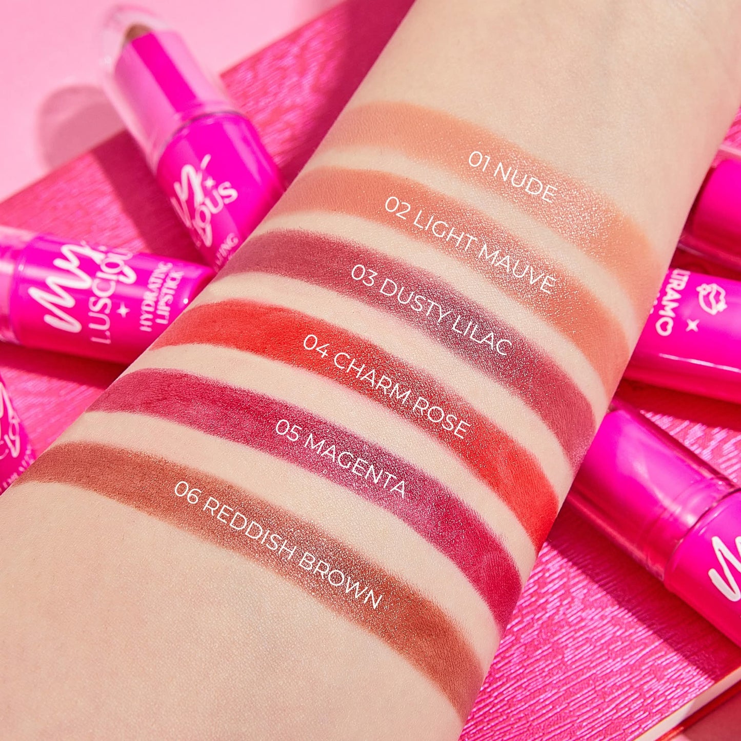 Caja de 24 labiales hidratantes en barra luscious ULTRAMO