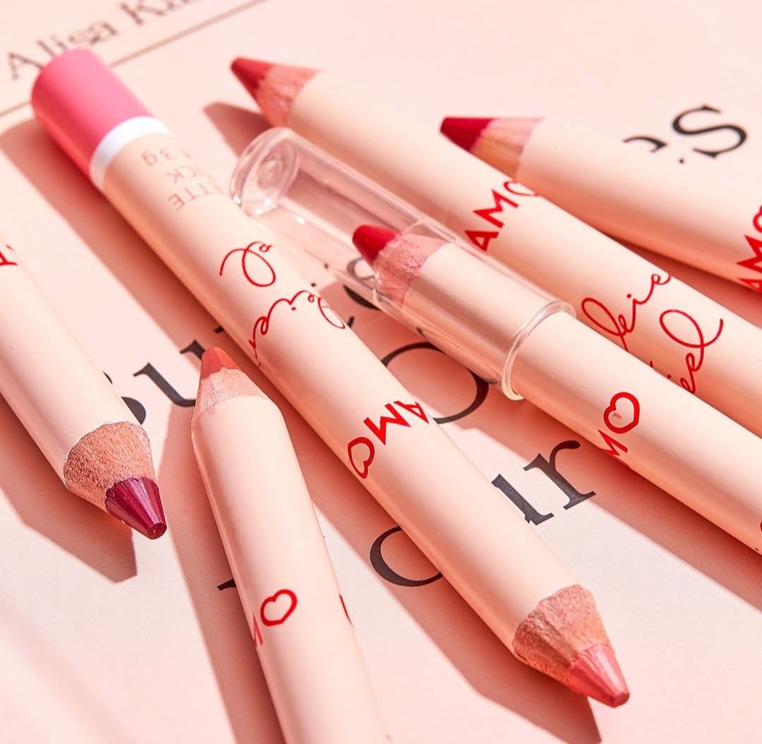 Caja de 24 delineadores de labios Ultramo