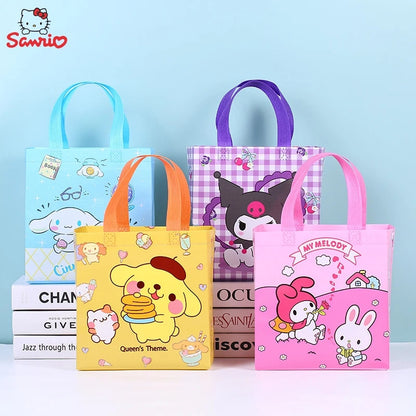 Bolsa plastificada chica 22cm×21cm sanrio variado