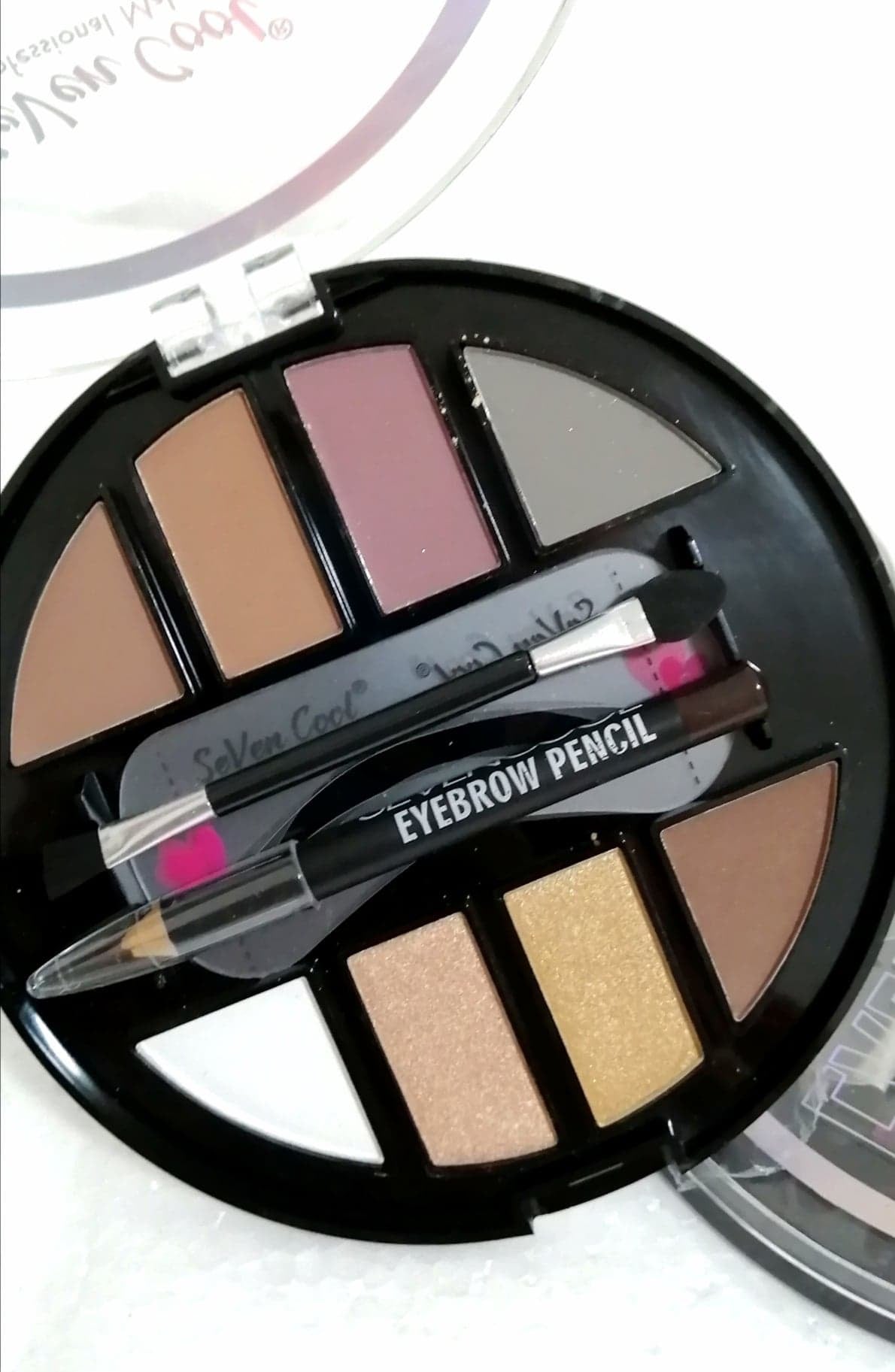 Paleta de Sombras para Cejas 6 tonos + Iluminador + Lápiz Negro brocha aplicadora y plantilla Seven Cool