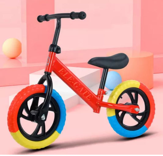 Bicicleta Entrenadora sin Pedales "Strider" Variado