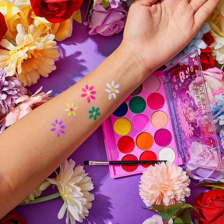 Paleta de Sombras Tipo Acuarela Edicion Dia de Muertos ULTRAMO variado