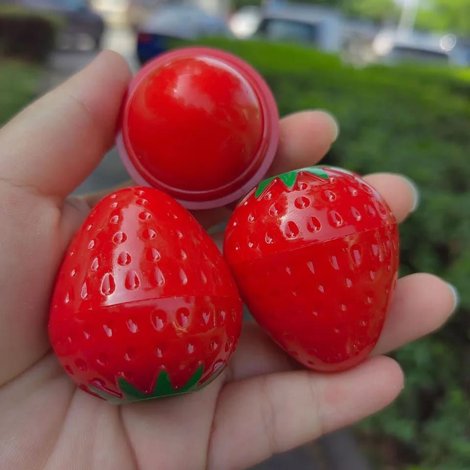 Bálsamo para labios en forma de fresa