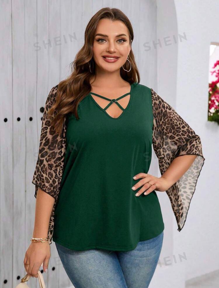 Blusa verde con manga animal print talla extra grande