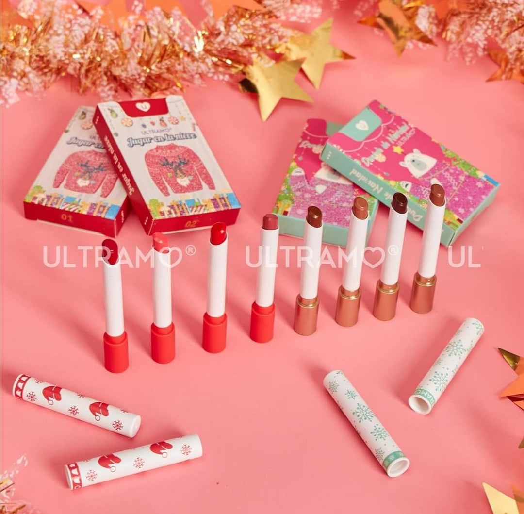 Set de Labiales en forma de Cigarro 4 pzs 🎄ULTRAMO 💜