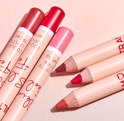 Caja de 24 delineadores de labios Ultramo