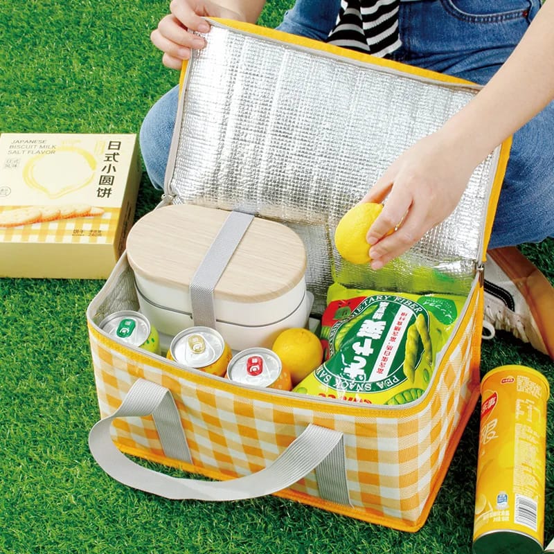 Lonchera Jumbo Tipo Picnic Variado 35 x 20 x 20 cm