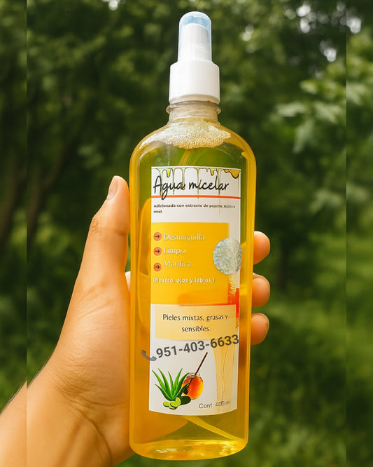 Agua micelar desmaquillante  para todo tipo de piel 400ml DVITA